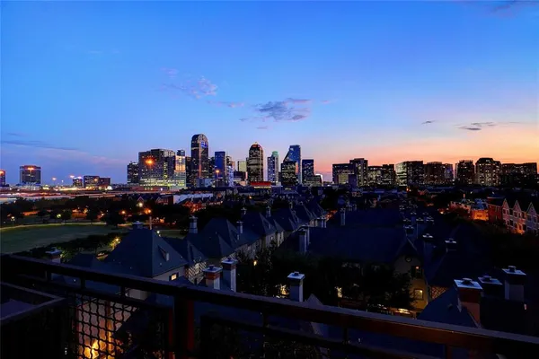 $3,400 | 3110 Thomas Avenue, Unit 739, Dallas, TX 75204
