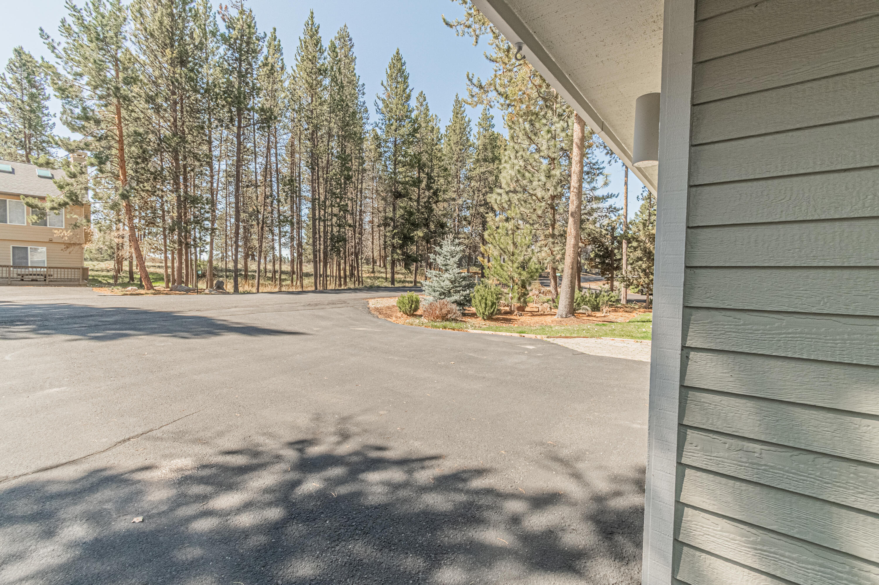 16876 Pony Express Way Bend, OR 97707 - Photo 28 of 37 DSC_4925-HDR