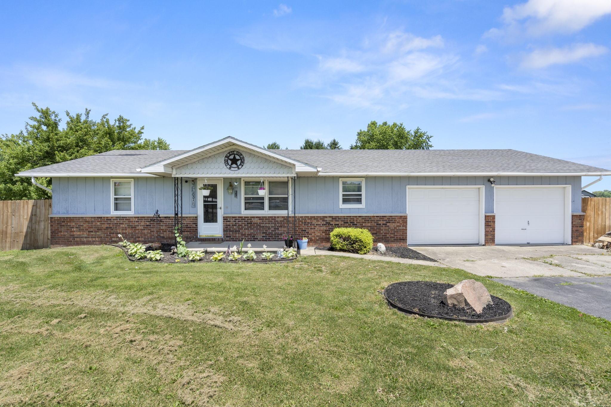 16802 Lima Road Huntertown, IN 46748 - Photo 1 of 29