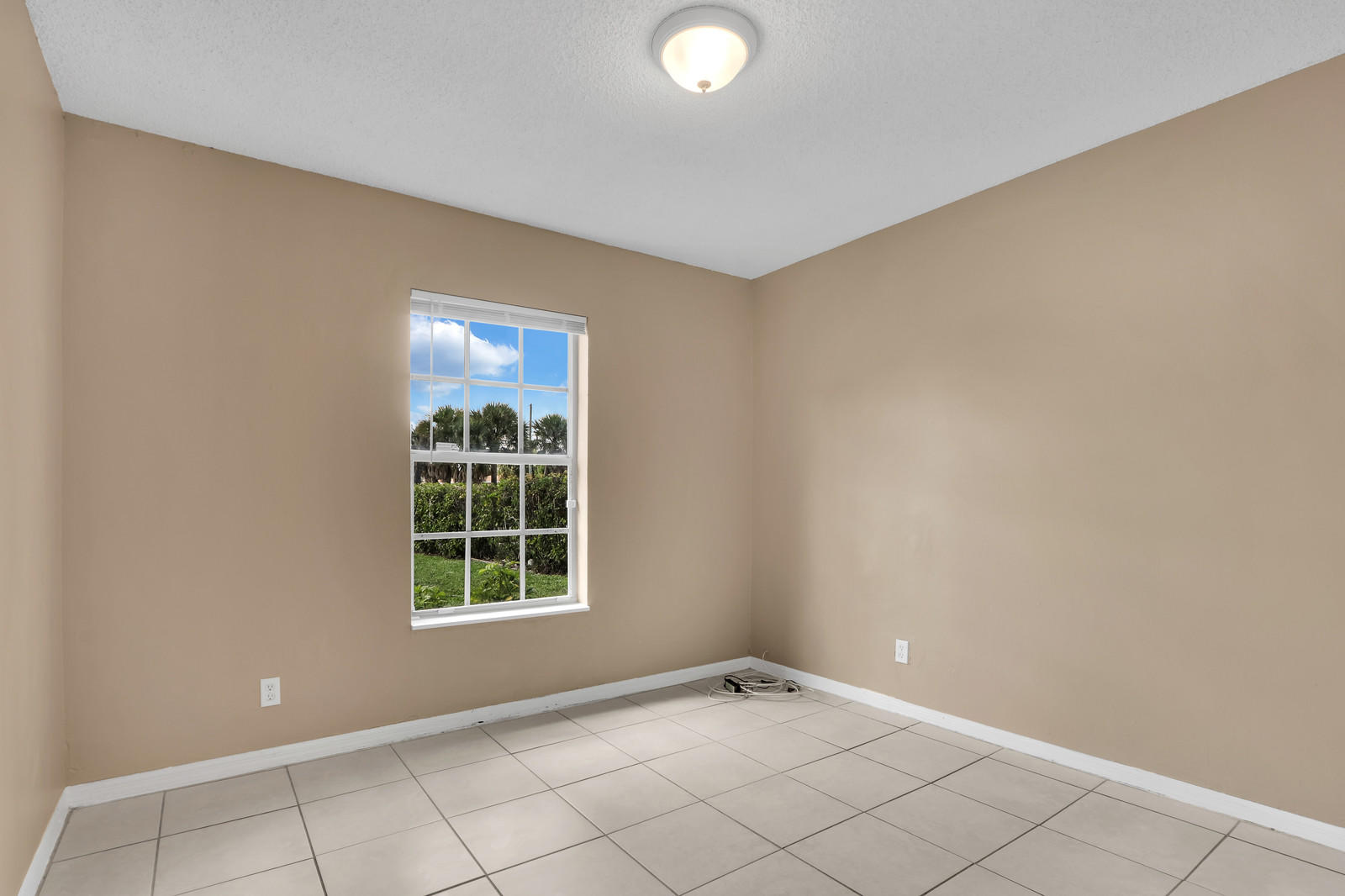 2520 R J Hendley Avenue Riviera Beach, FL 33404 - Photo 15 of 26 18_Image_18_of_26_mls