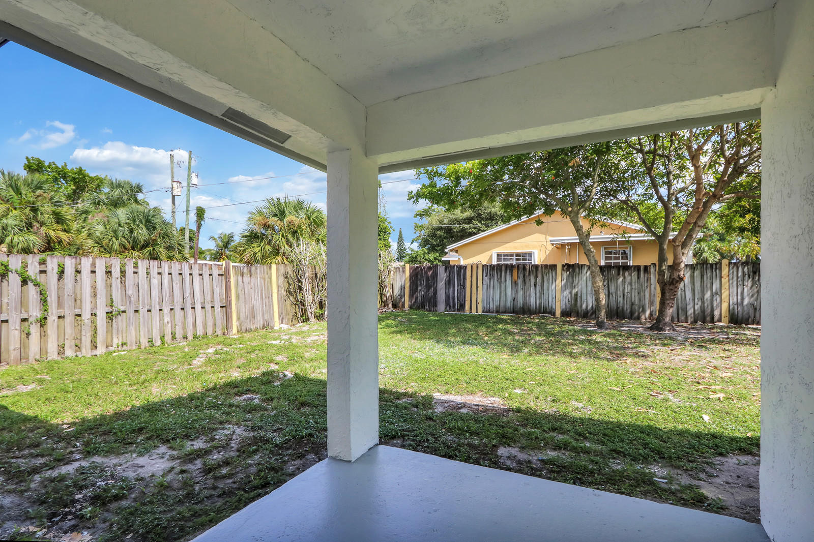 2520 R J Hendley Avenue Riviera Beach, FL 33404 - Photo 18 of 26 21_Image_21_of_26_mls