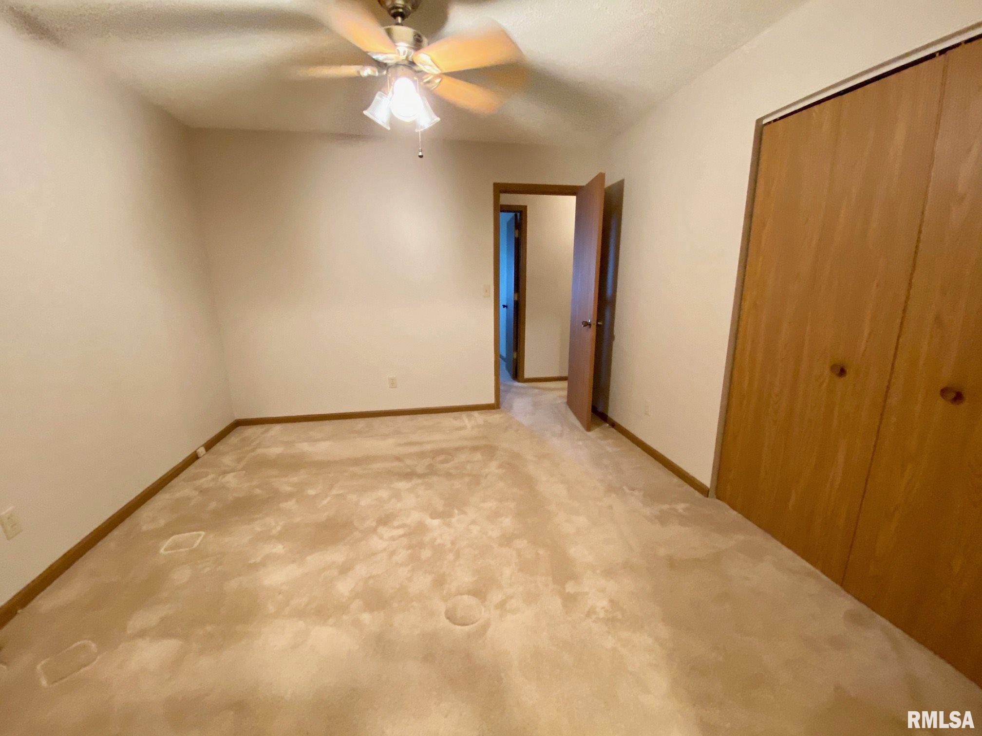 3016 Stokebridge Road Springfield, IL 62702 - Photo 18 of 22