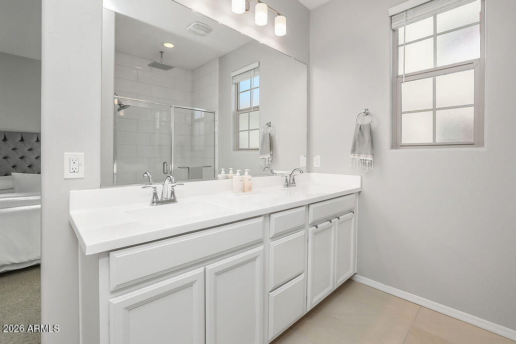 1711 East Chelsea Lane Gilbert, AZ 85295 - Photo 27 of 38 608A2541