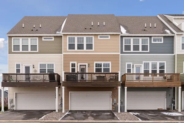 $395,000 | 15452 Eames Way, Apple Valley, MN 55124
