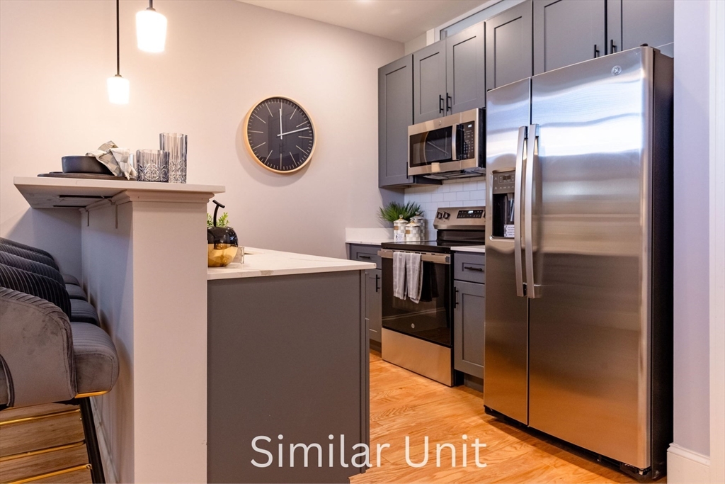 302 Canal Street, Unit 704 Lawrence, MA 01840 - Photo 8 of 12