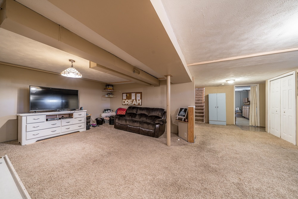 6104 Ridge Road Florence, KY 41042 - Photo 26 of 41 Gallery Image 26