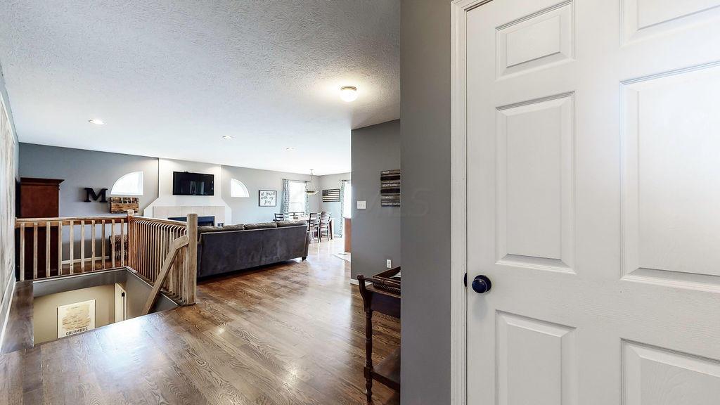 5419 Refugee Road Southwest Pataskala, OH 43062 - Photo 4 of 49