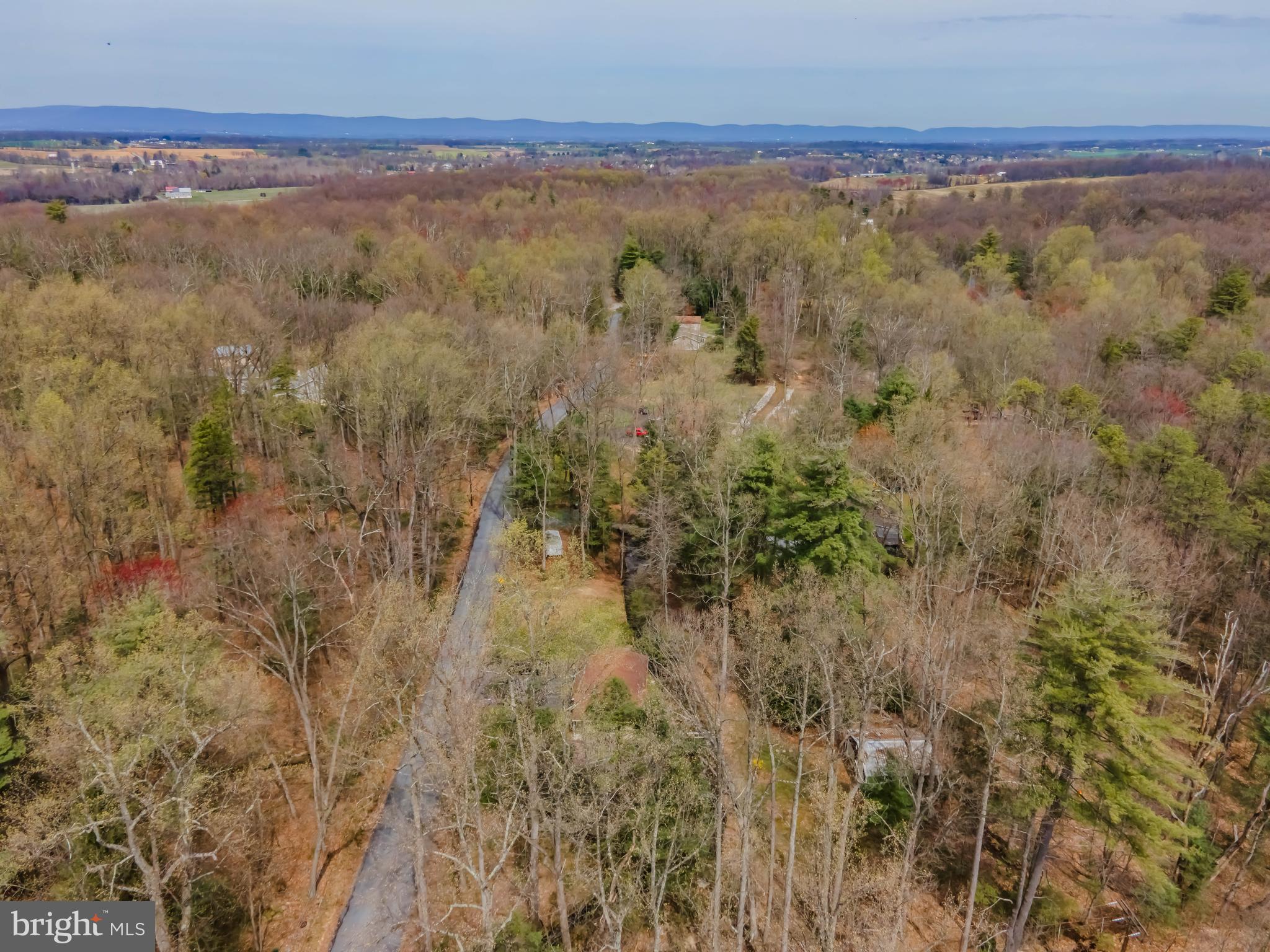 159 Cold Springs Road Carlisle, PA 17015 - Photo 16 of 36 Gallery Image 16