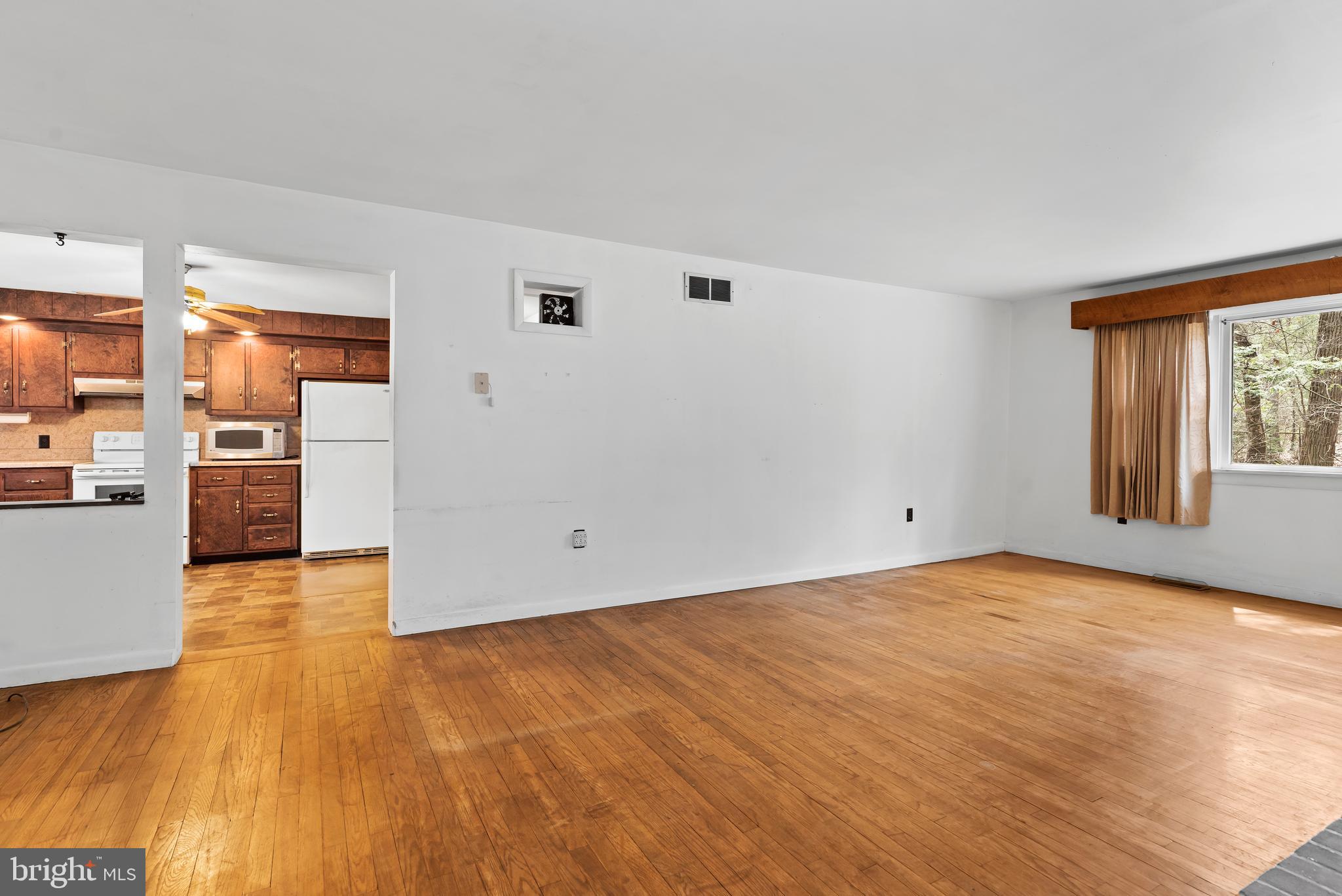 159 Cold Springs Road Carlisle, PA 17015 - Photo 24 of 36 Gallery Image 24