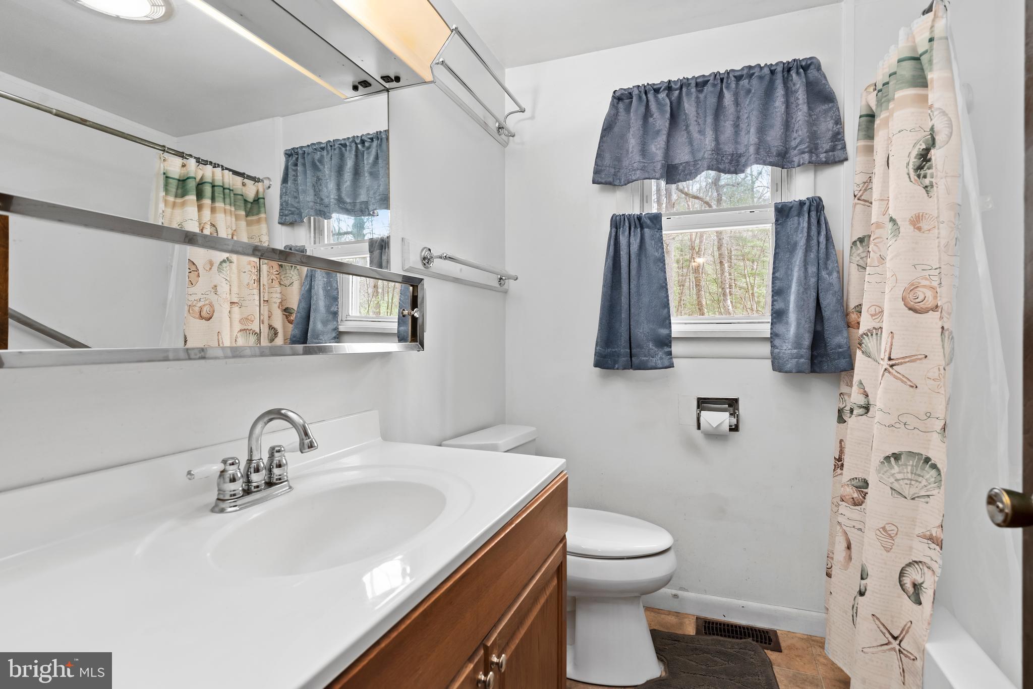 159 Cold Springs Road Carlisle, PA 17015 - Photo 32 of 36 Gallery Image 32