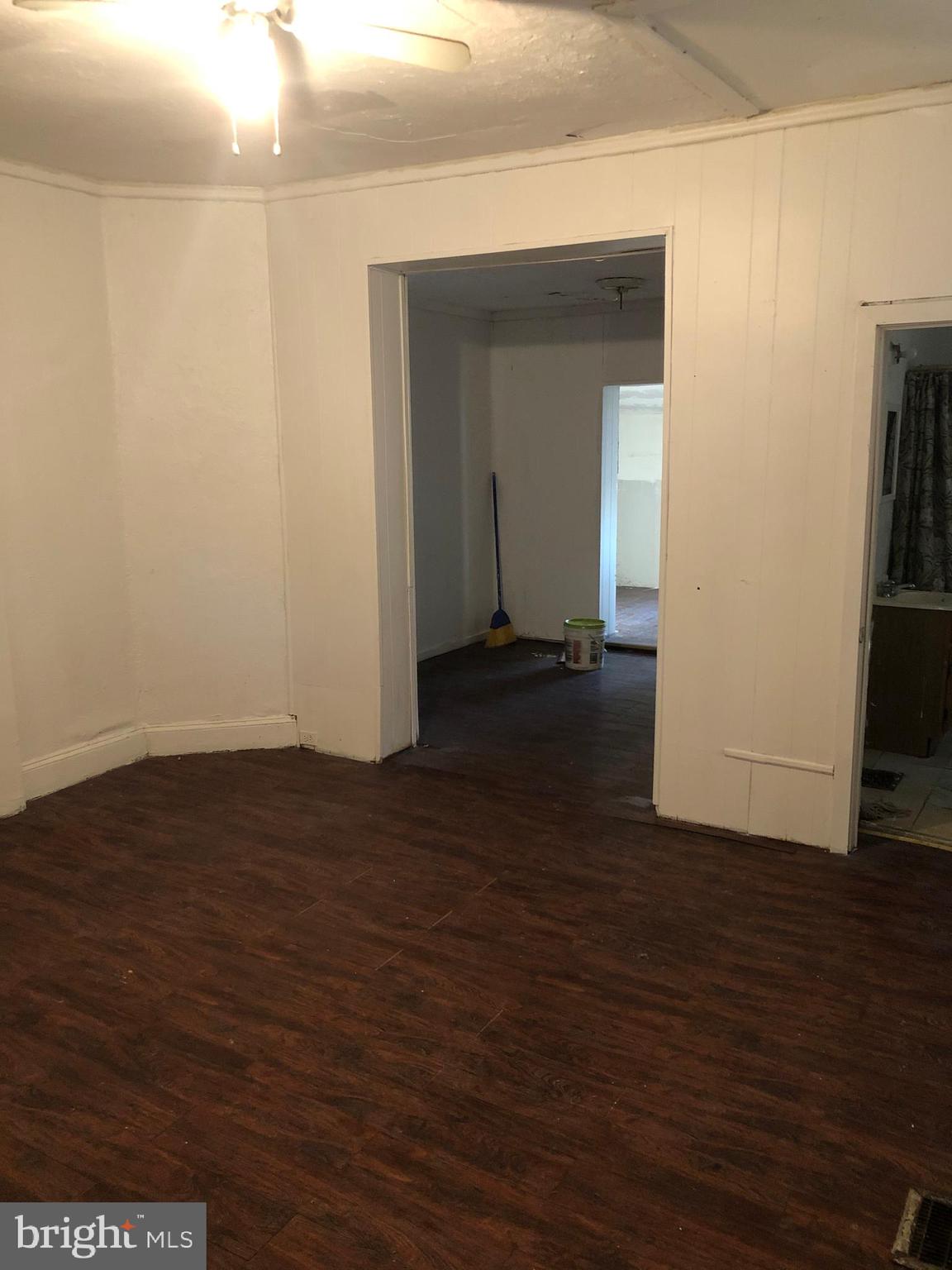 416 Franklin Street Darby, PA 19023 - Photo 5 of 15