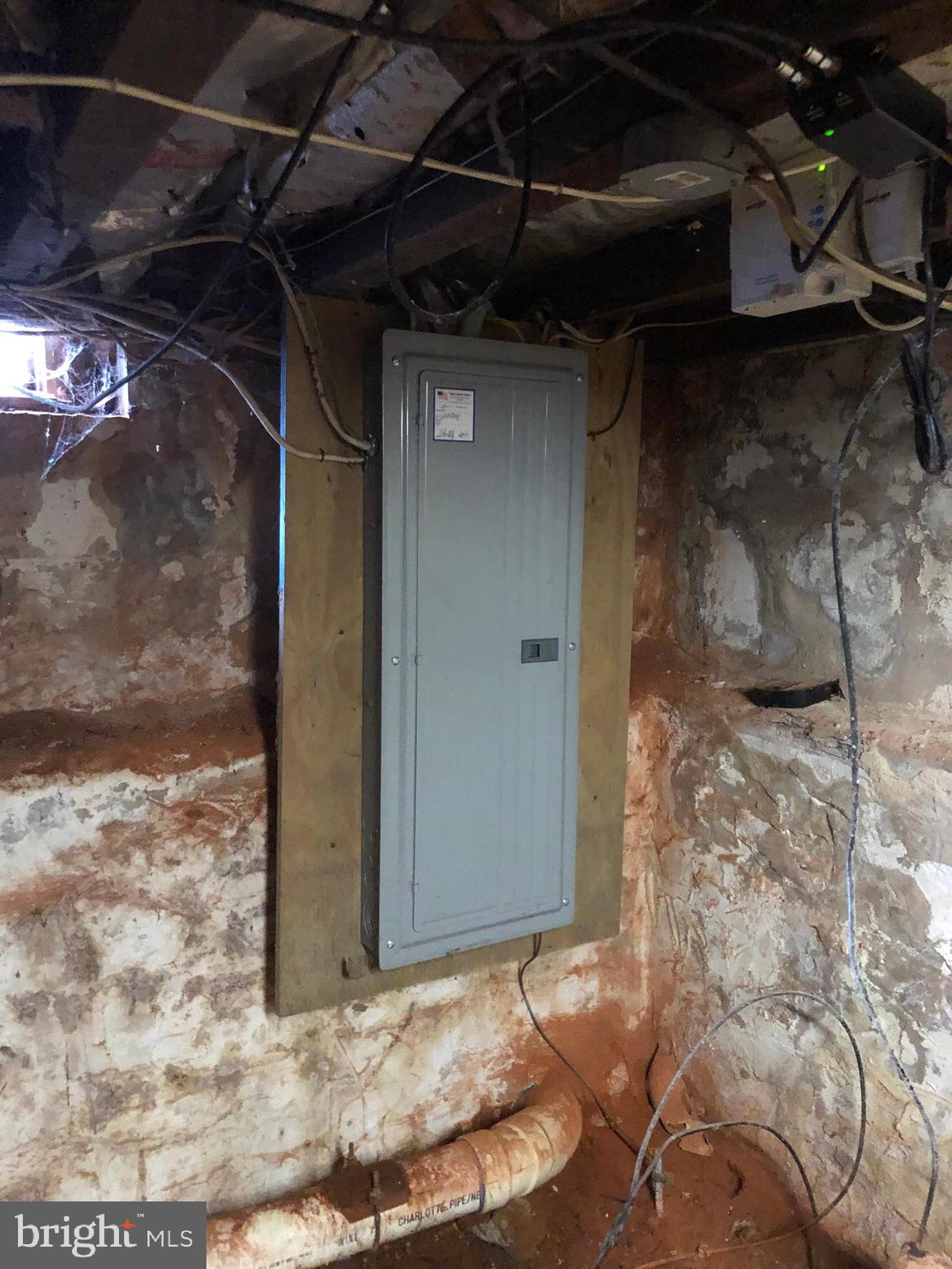 416 Franklin Street Darby, PA 19023 - Photo 9 of 15