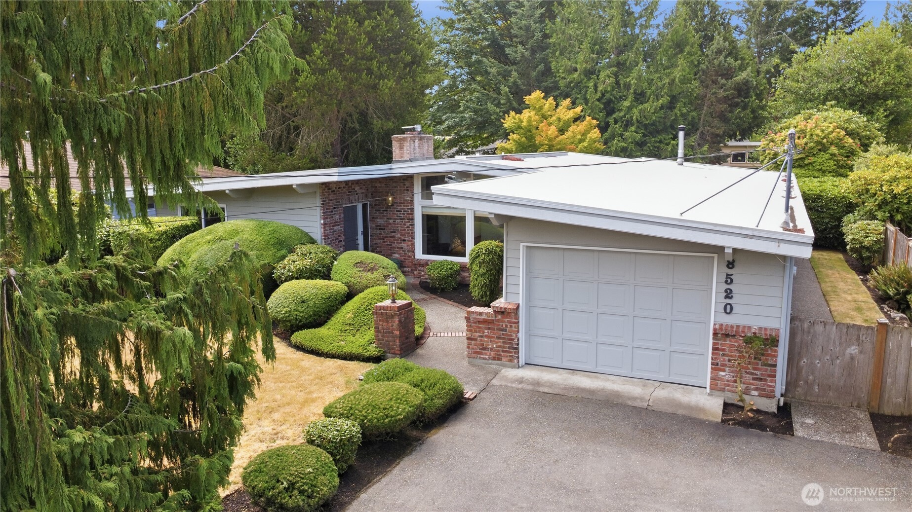 8520 Maple Lane Edmonds, WA 98026 - Photo 36 of 37