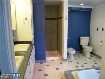 112 North Providence Road Wallingford, PA 19086 - Photo 9 of 12 Bedroom - Main