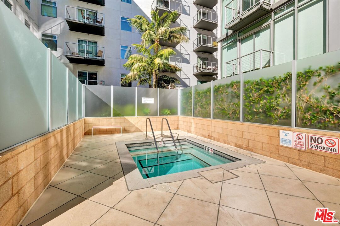 645 West 9th Street, Unit 741 Los Angeles, CA 90015 - Photo 32 of 34