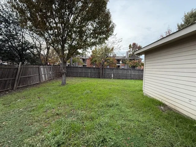 $1,890 | 3149 Appaloosa Drive, Dallas, TX 75237