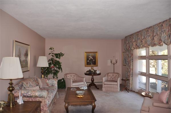 83 Juniper Ridge Road Westwood, MA 02090 - Photo 4 of 12 Gallery Image 4