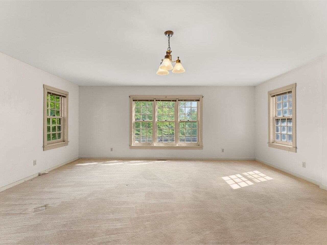 143 Smithers Drive Randolph, VT 05060 - Photo 18 of 50