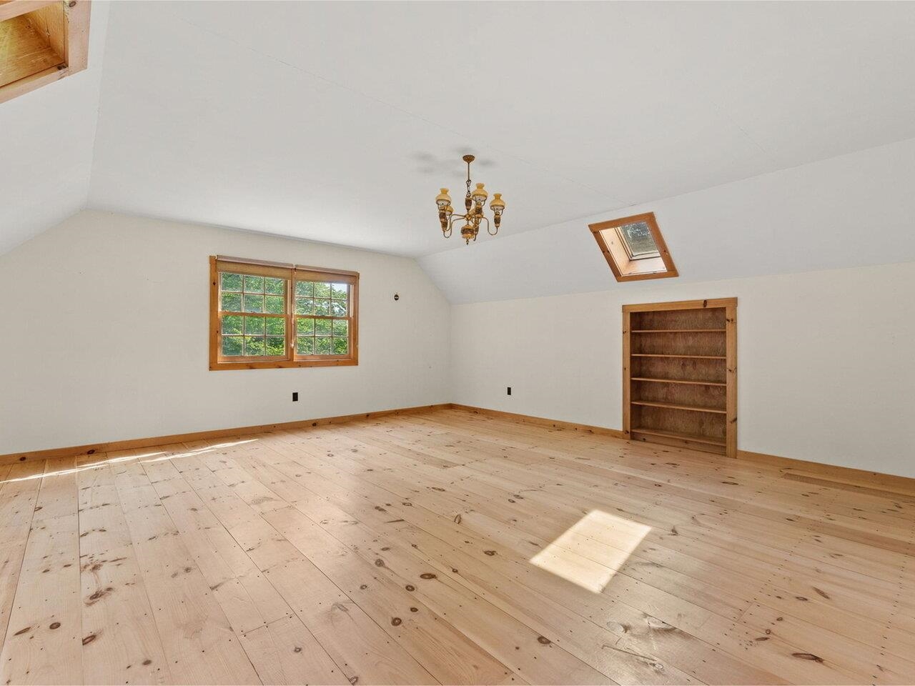 143 Smithers Drive Randolph, VT 05060 - Photo 24 of 50