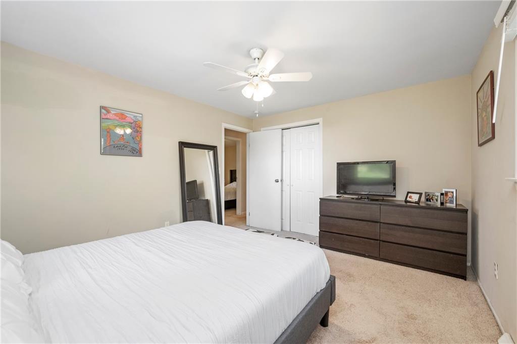 185 Lindley Road Canonsburg, PA 15317 - Photo 12 of 26 Gallery Image 12