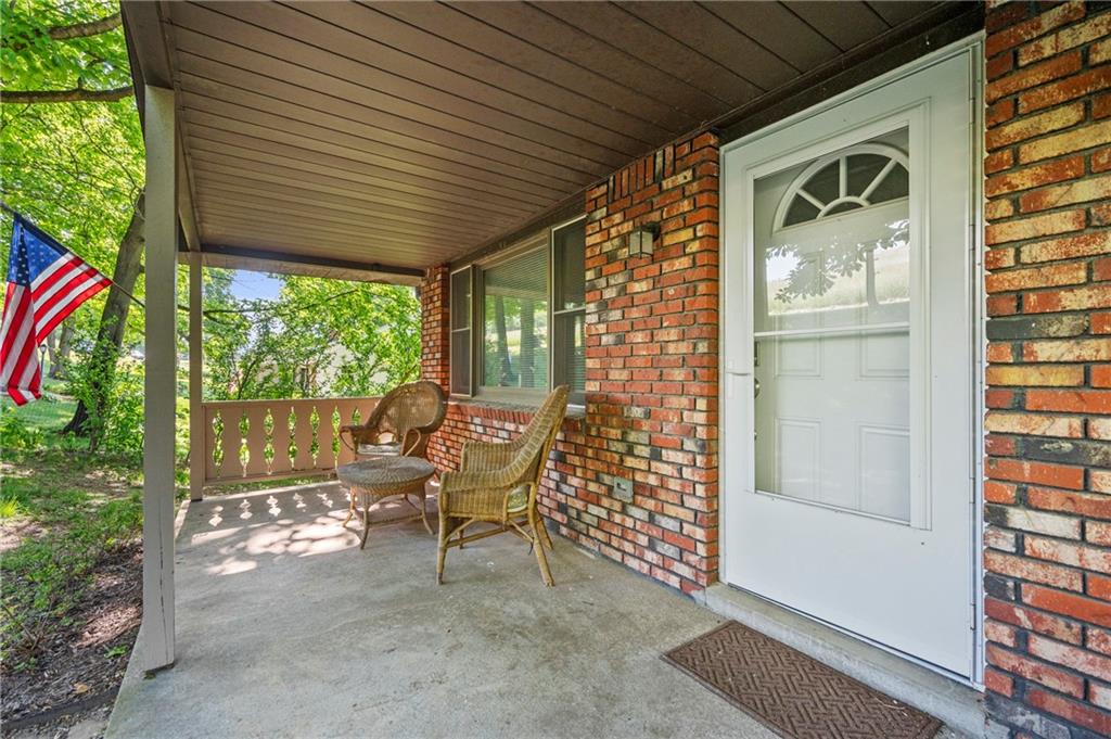 185 Lindley Road Canonsburg, PA 15317 - Photo 2 of 26 Gallery Image 2