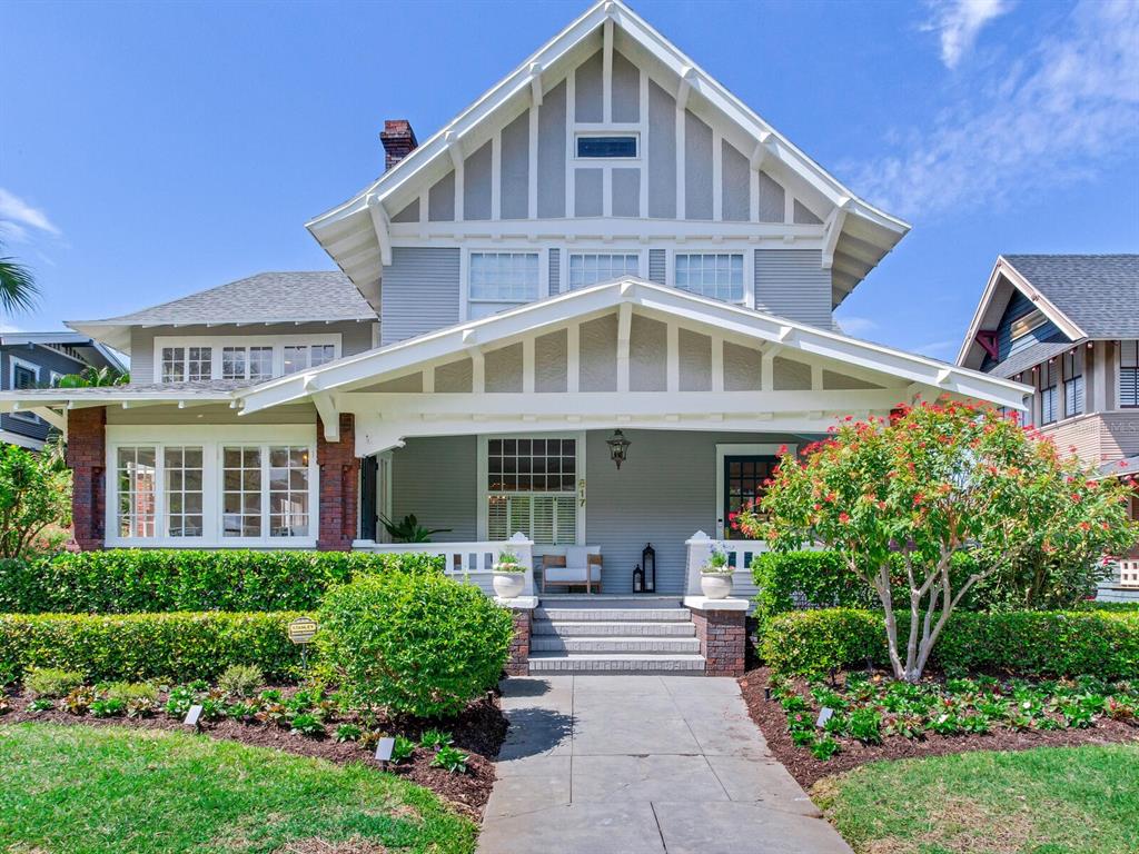 817 South Willow Ave  