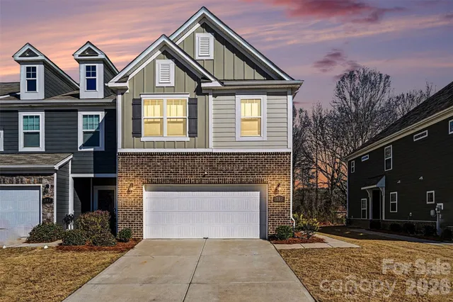 $405,000 | 302 Abington Street, Matthews, NC 28104
