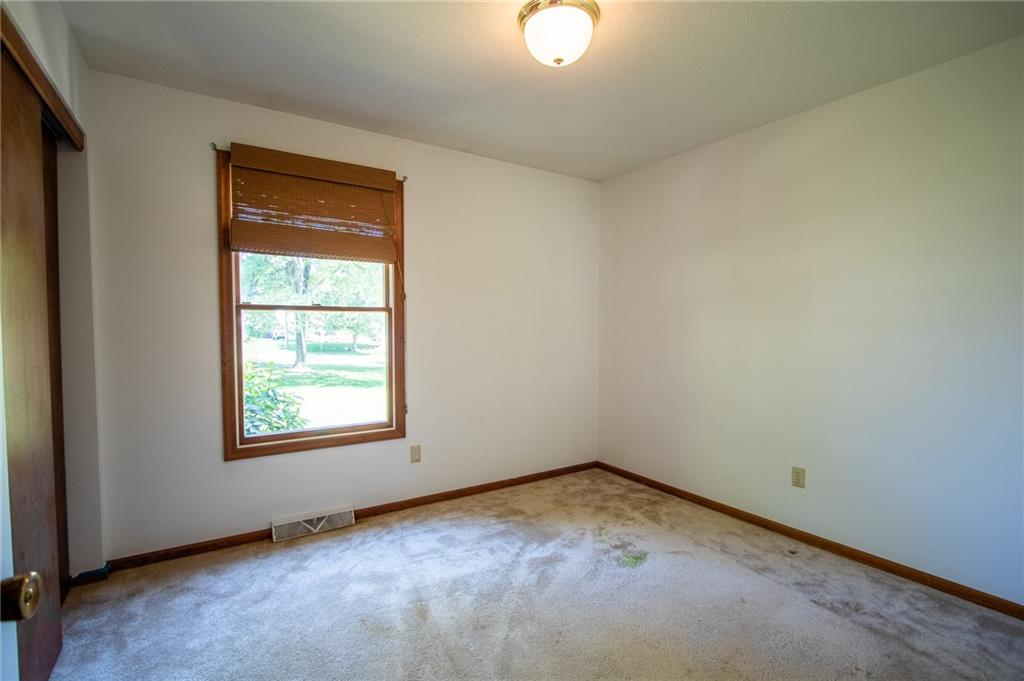 186 Riemer Road Sarver, PA 16055 - Photo 13 of 25 an empty room with a window