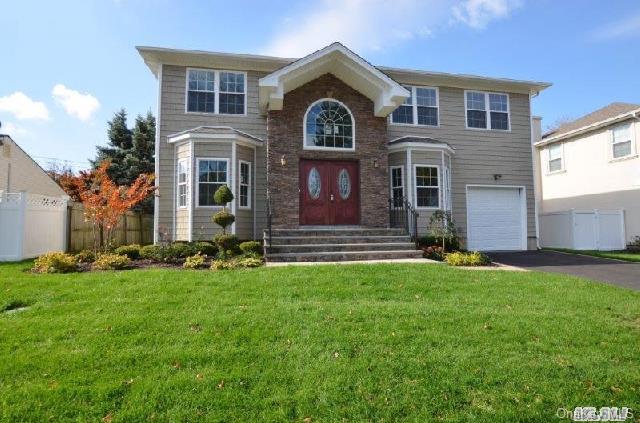22 Virginia Road Syosset, NY 11791 - Photo 1 of 1 Gallery Image 1