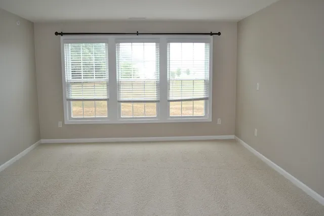 $4,500 | 8 Spicebush Court, Hopkinton, MA 01748