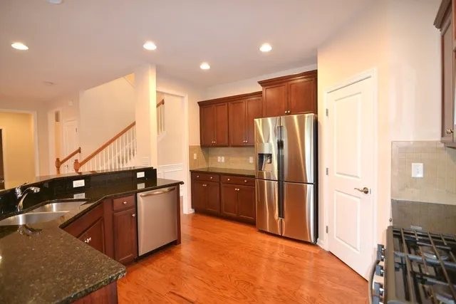 $4,500 | 8 Spicebush Court, Hopkinton, MA 01748