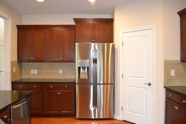 $4,500 | 8 Spicebush Court, Hopkinton, MA 01748