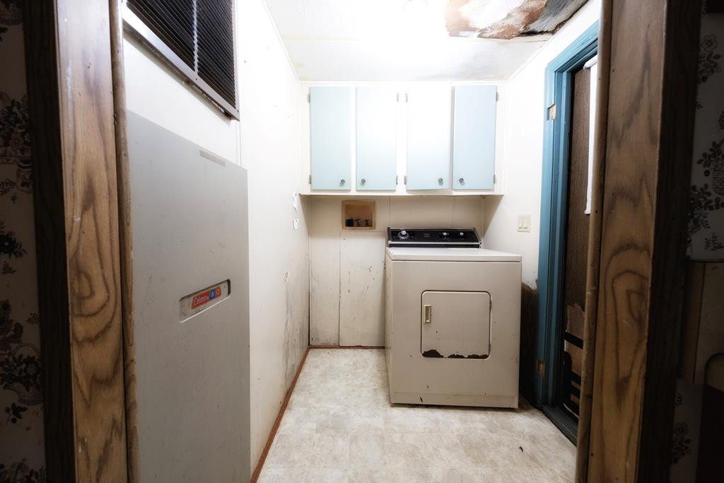 660 Mountain Top Road Marble, NC 28905 - Photo 10 of 20 laundry
