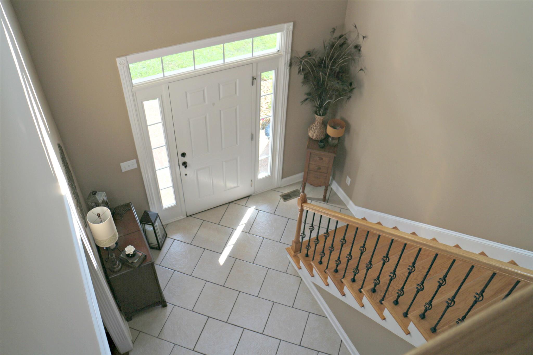 94 Ridgecrest Drive Winchester, TN 37398 - Photo 2 of 13 Steps from the upstairs that show off the great foyer.