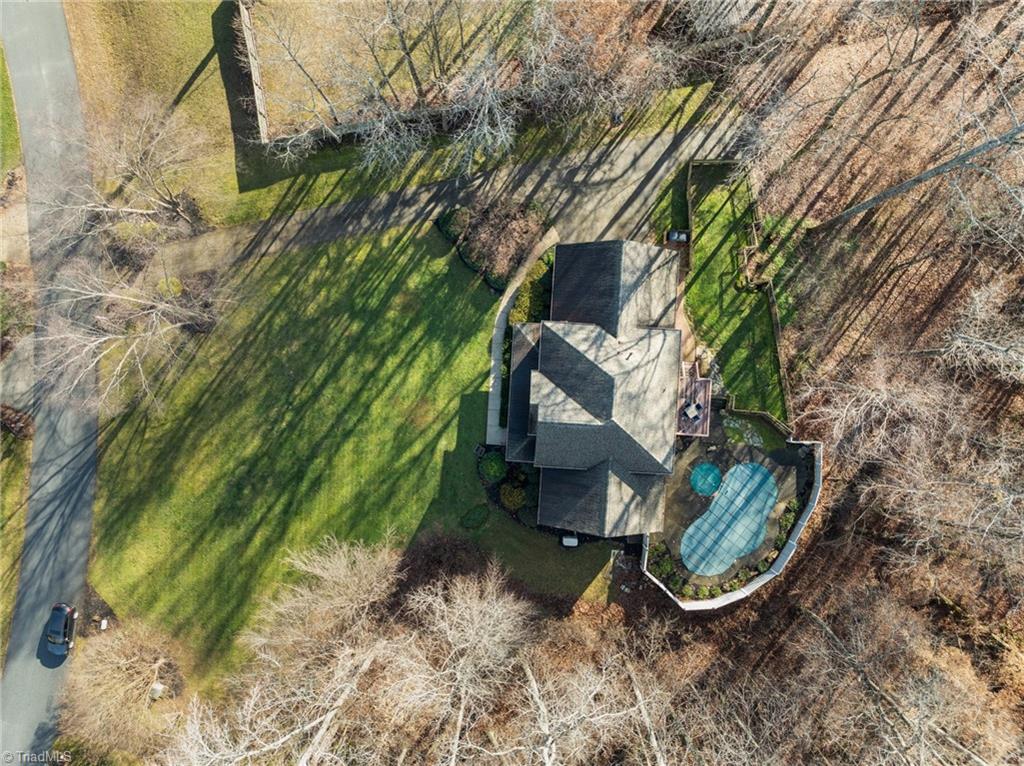8403 Creeks Edge Court Oak Ridge, NC 27310 - Photo 2 of 23