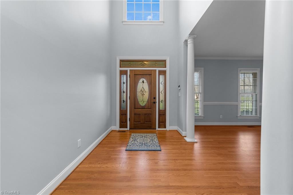 8403 Creeks Edge Court Oak Ridge, NC 27310 - Photo 4 of 23