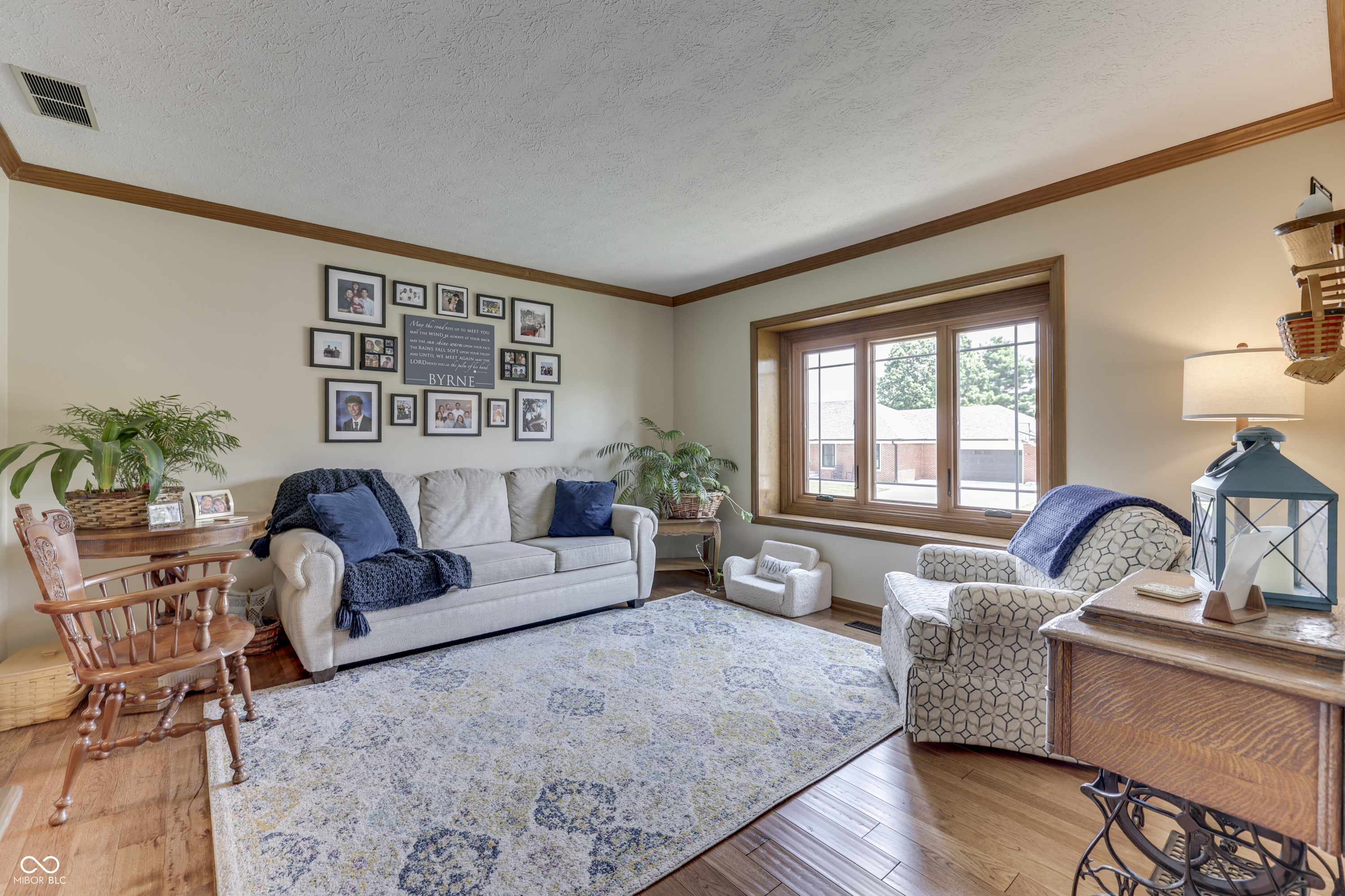 8220 Forward Pass Road Indianapolis, IN 46217 - Photo 7 of 54 Gallery Image 7