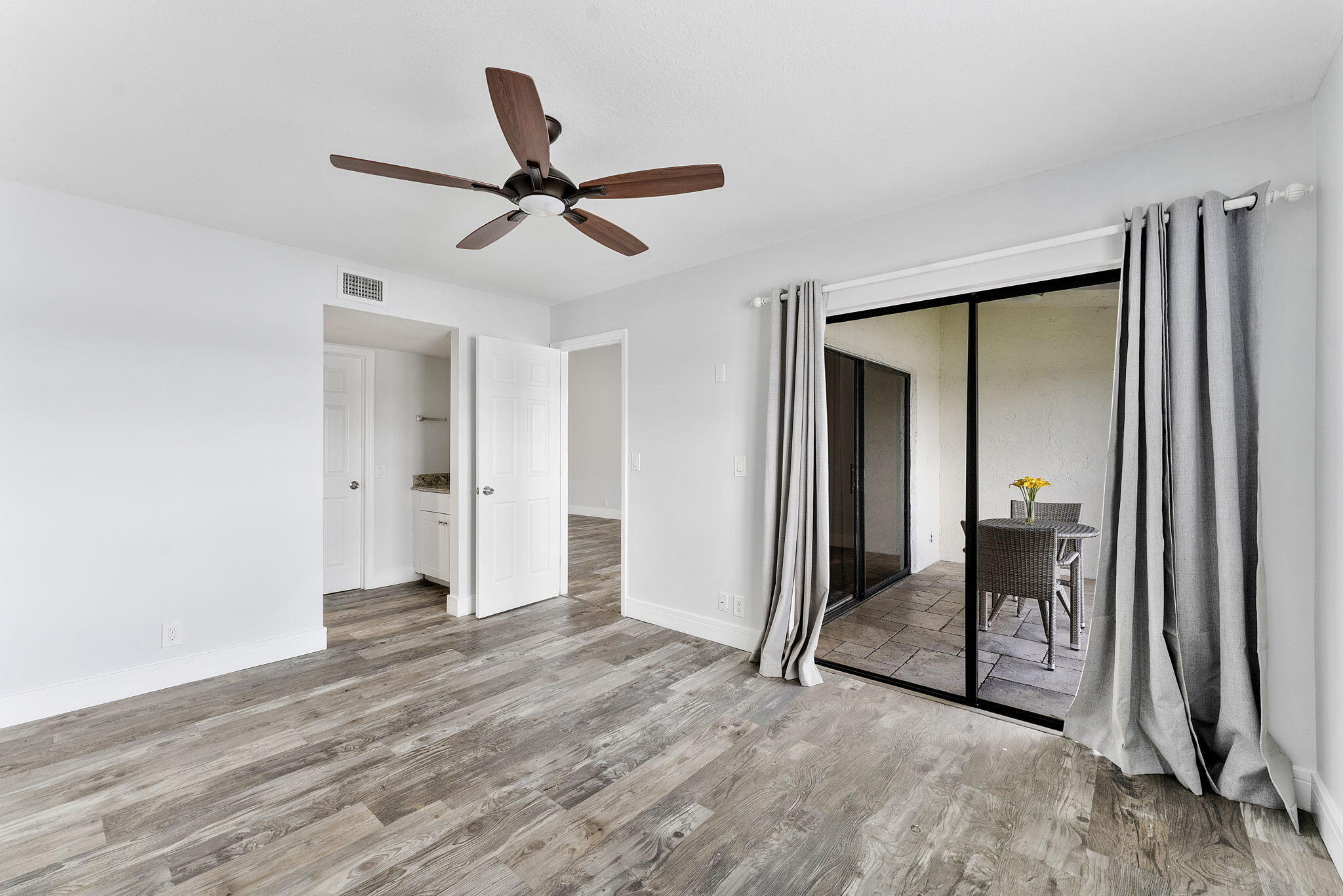 325 Palmwood Place, Unit 213 Boca Raton, FL 33431 - Photo 14 of 30 8-web-or-mls-325 Palmwood Place #213_01