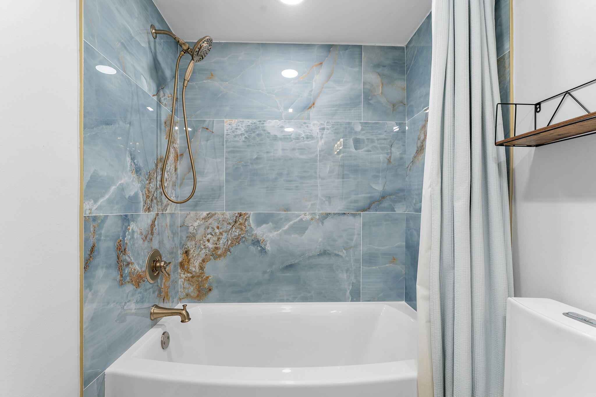 325 Palmwood Place, Unit 213 Boca Raton, FL 33431 - Photo 10 of 30 2-web-or-mls-325 Palmwood Place #213_00