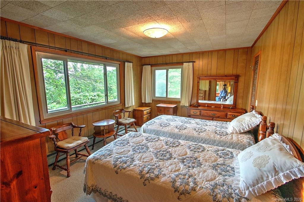 72 High Point Road Whittier, NC 28789 - Photo 20 of 35 Gallery Image 20