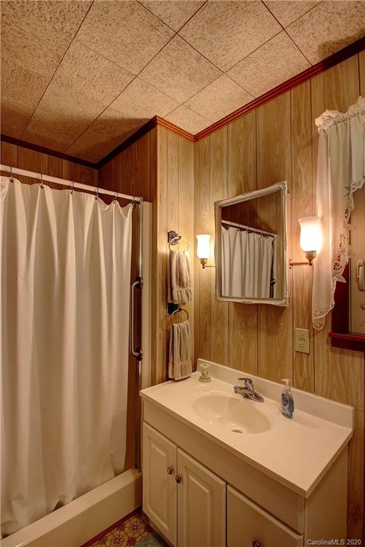 72 High Point Road Whittier, NC 28789 - Photo 21 of 35 Gallery Image 21