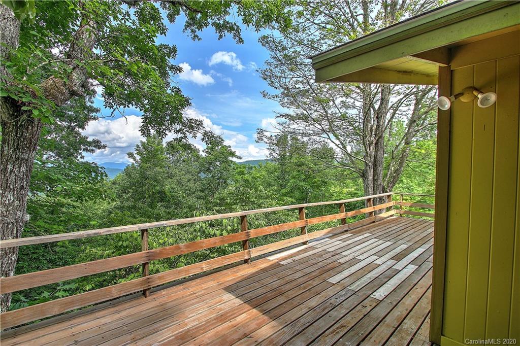 72 High Point Road Whittier, NC 28789 - Photo 4 of 35 Gallery Image 4