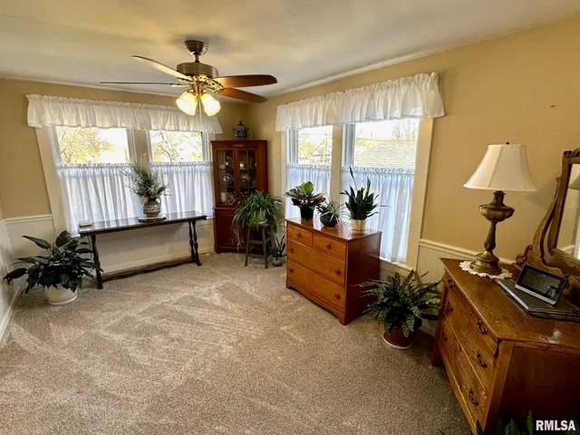 $189,900 | 405 West Michigan Avenue, Jacksonville, IL 62650