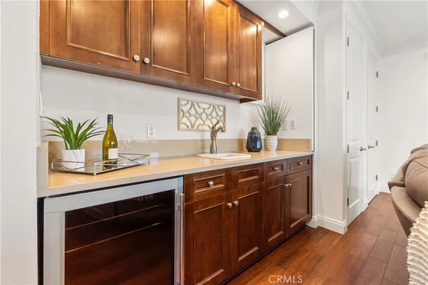 $11,500 | 1077 10th Street, Hermosa Beach, CA 90254