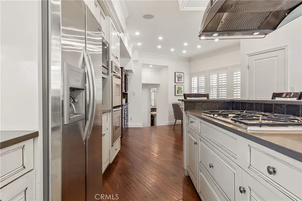 $11,500 | 1077 10th Street, Hermosa Beach, CA 90254