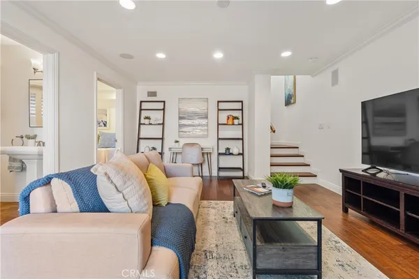 $11,500 | 1077 10th Street, Hermosa Beach, CA 90254