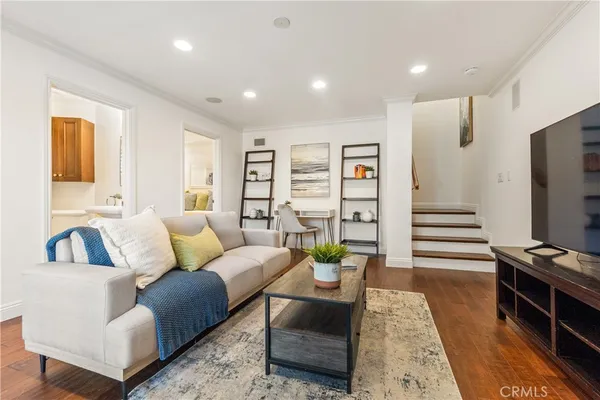 $11,500 | 1077 10th Street, Hermosa Beach, CA 90254