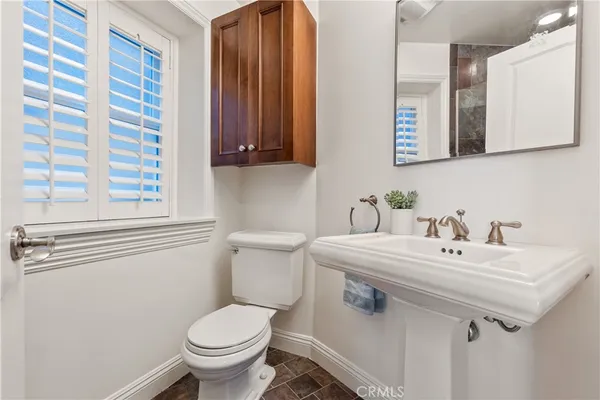 $11,500 | 1077 10th Street, Hermosa Beach, CA 90254