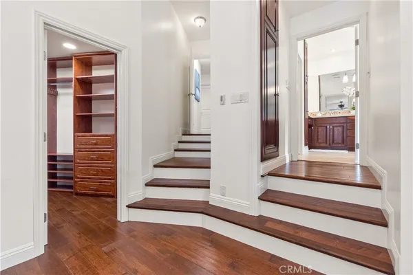 $11,500 | 1077 10th Street, Hermosa Beach, CA 90254