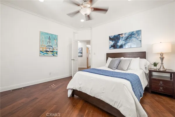 $11,500 | 1077 10th Street, Hermosa Beach, CA 90254